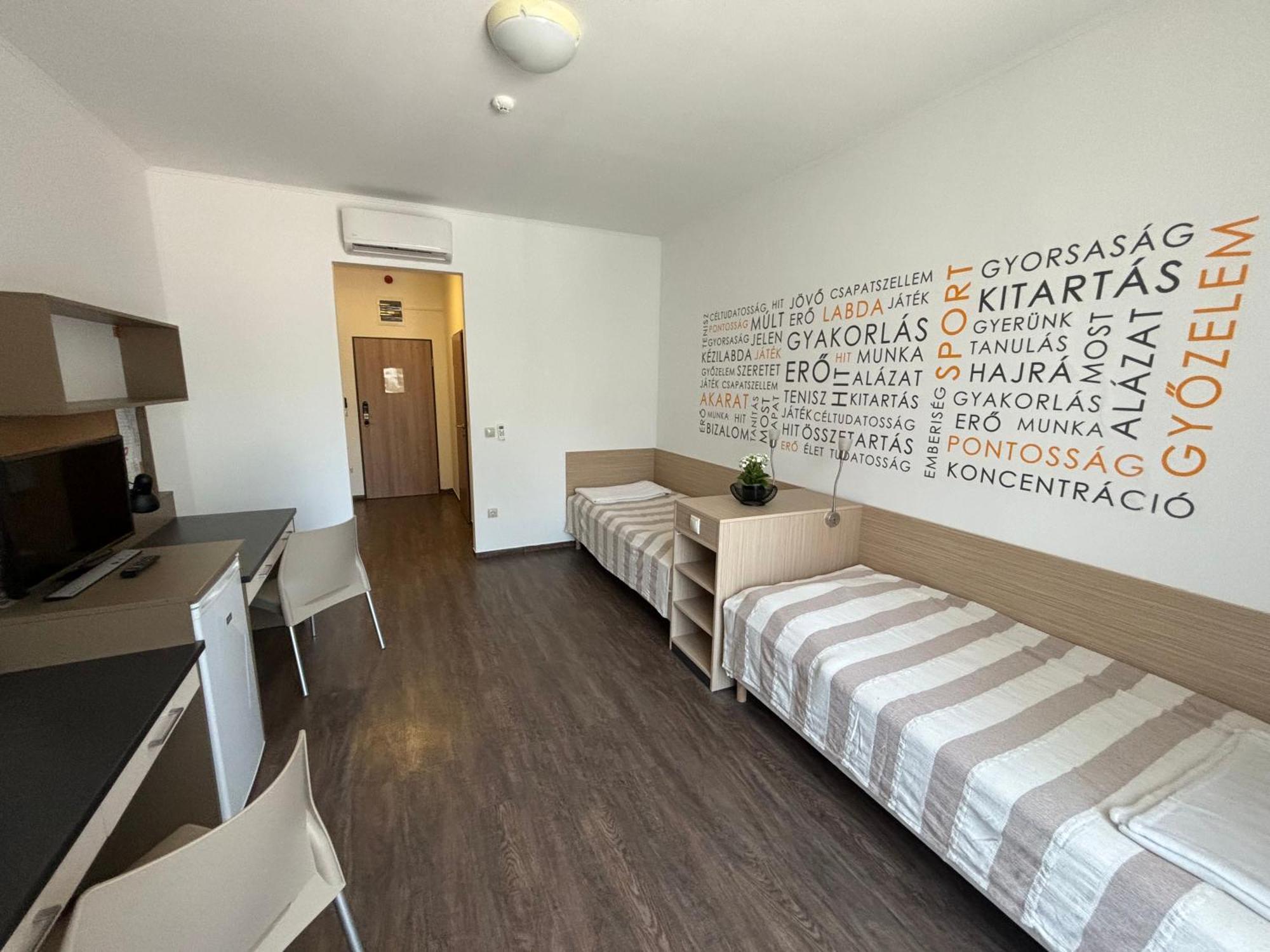 Skc Siofok Aparthotel Exterior foto